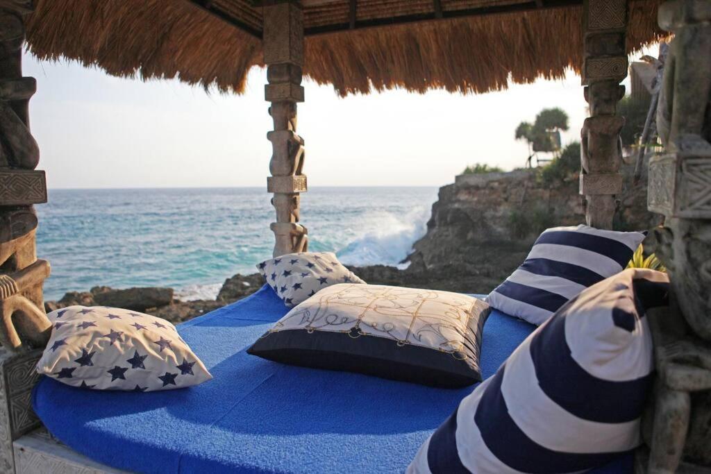Villa Lumba Lumba - Oceanfront & Spectacular View! 蓝梦岛 外观 照片