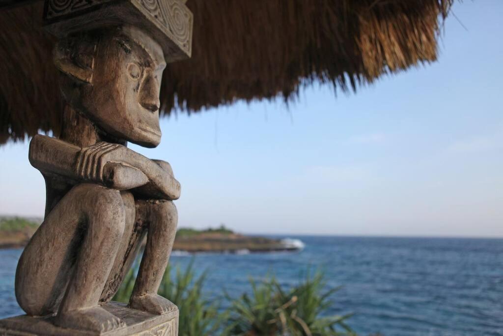 Villa Lumba Lumba - Oceanfront & Spectacular View! 蓝梦岛 外观 照片